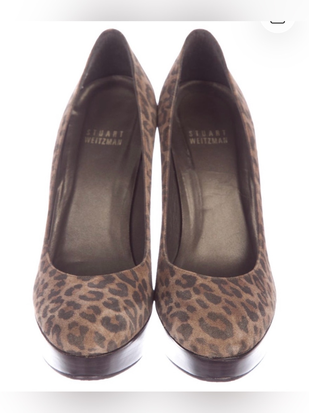 Stuart Weitzman
Suede Round-Toe Pumps
Size: 7